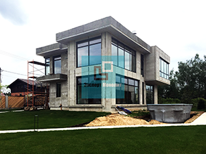 osteklenie korobki high tech doma foto 2