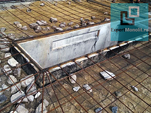 vozvedenie smotrovoy yamy garaja foto2